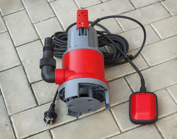 Submersible Pump Installation in Lexington